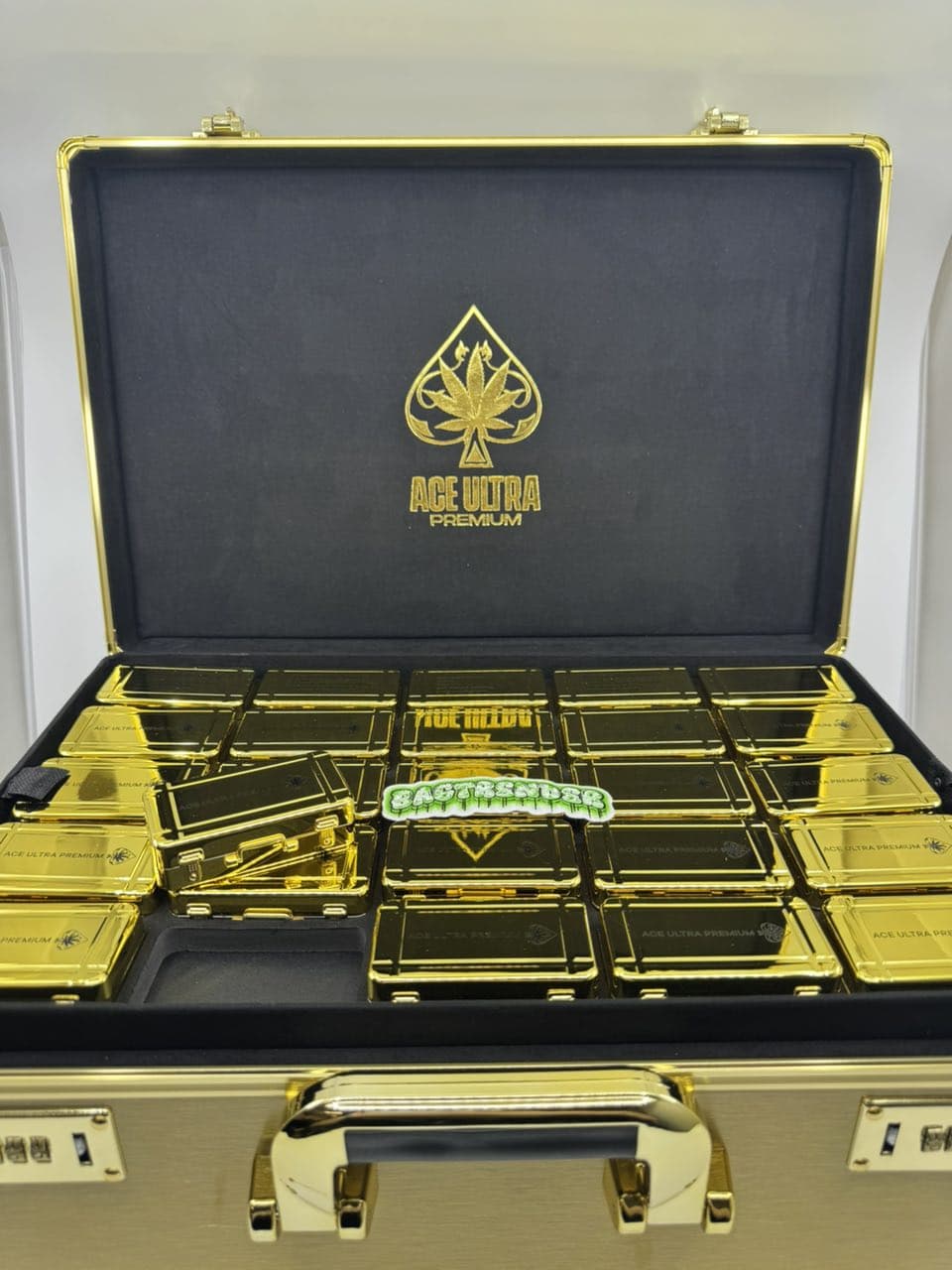 Ace Ultra Gold Disposable